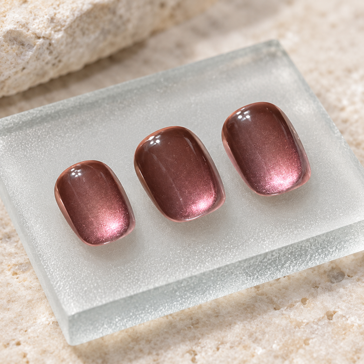 Rosewood Gleam | Burgundy Cat-Eye Short Press-On Nails