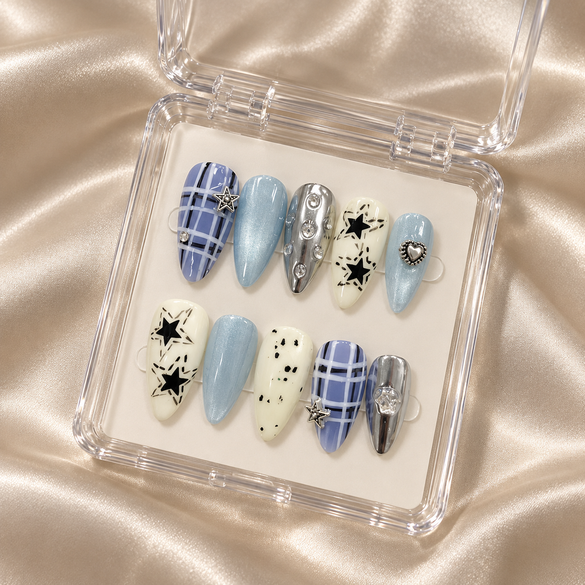 Blue Daydream | Blue Plaid & Star Press-On Nails