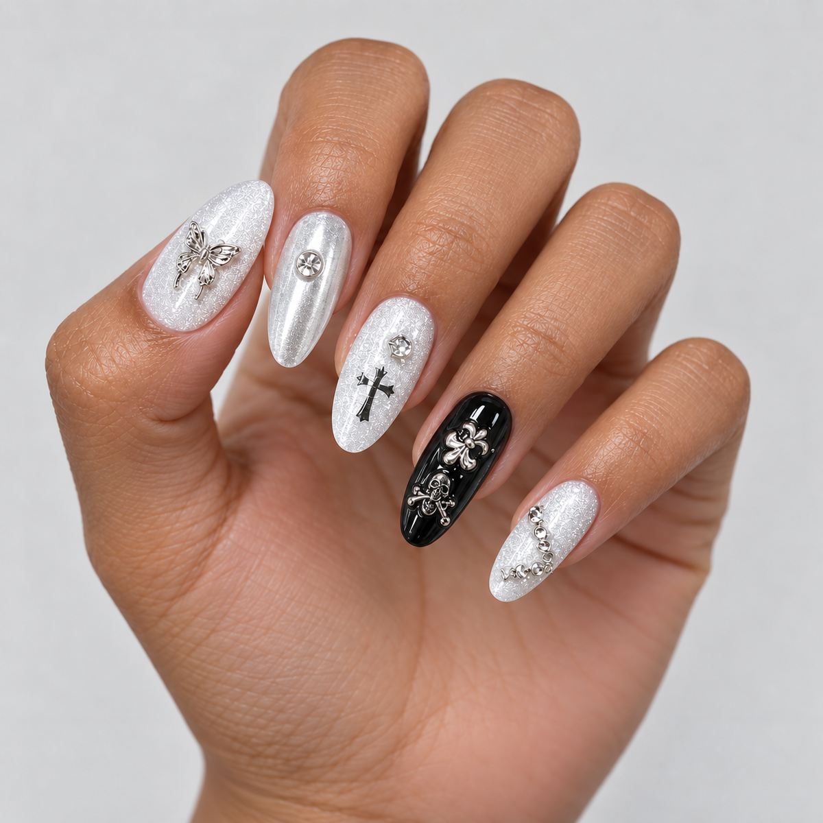 Silver Nocturne | Silver & Black Gothic Press-On Nails