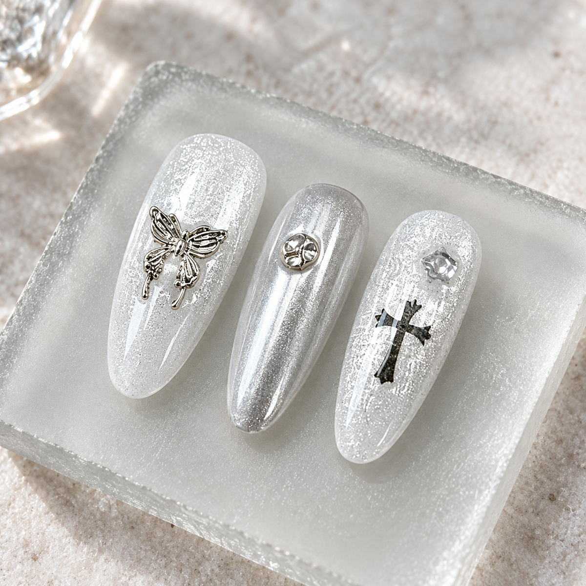 Silver Nocturne | Silver & Black Gothic Press-On Nails
